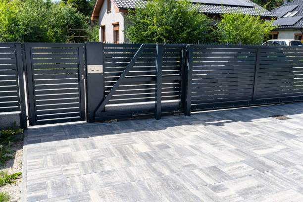 Best Interlocking Driveway Pavers  in Colona, IL